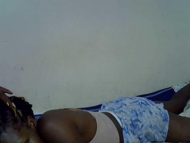 Cute-aliyah live cam on BongaCams