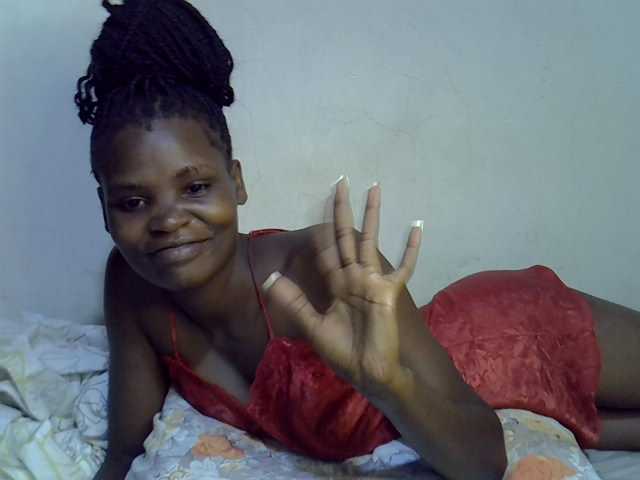 Cute-aliyah live cam on BongaCams