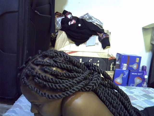 Cute-aliyah live cam on BongaCams