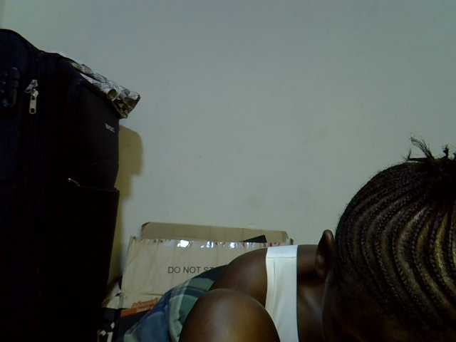 Cute-aliyah live cam on BongaCams