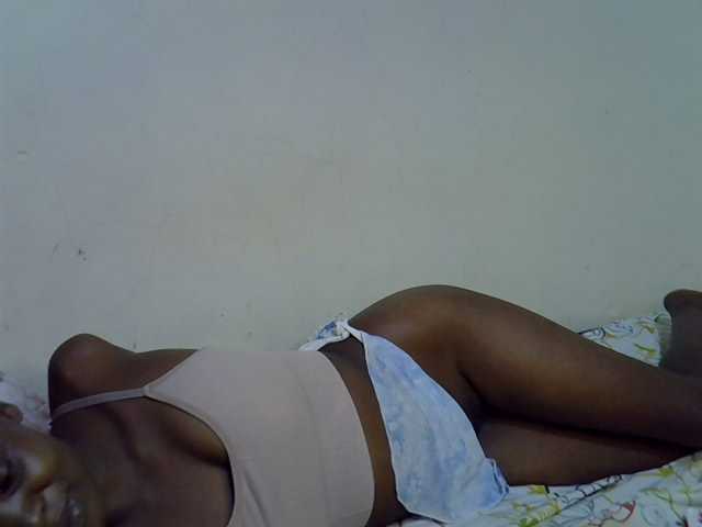 Cute-aliyah live cam on BongaCams
