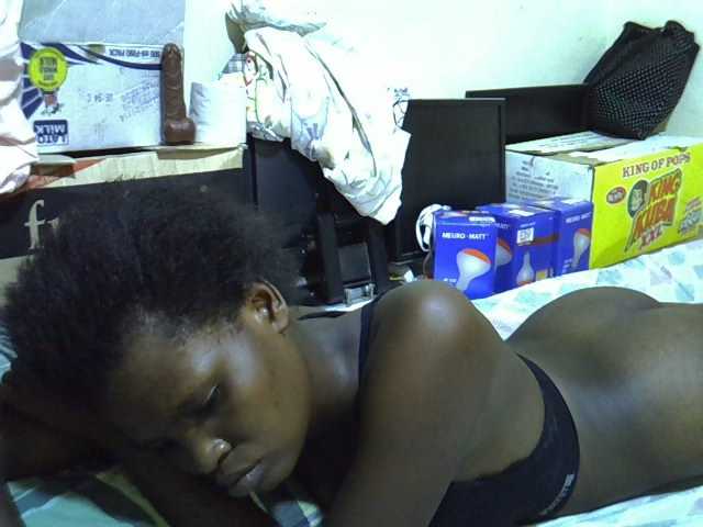 Cute-aliyah live cam on BongaCams
