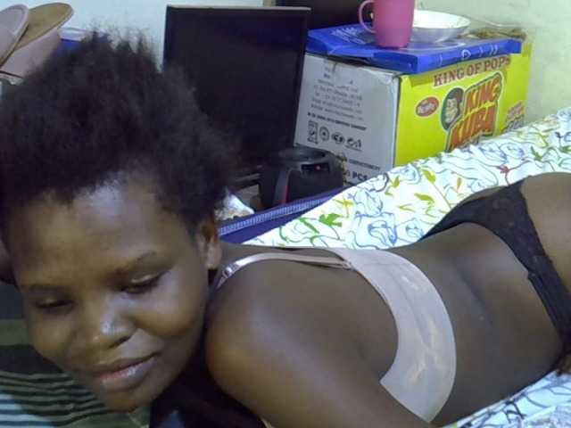 Cute-aliyah live cam on BongaCams