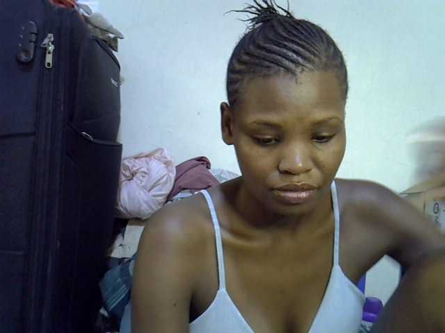 Cute-aliyah live cam on BongaCams