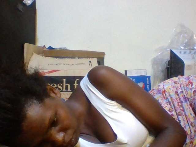 Cute-aliyah live cam on BongaCams