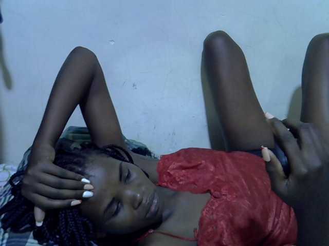 Cute-aliyah live cam on BongaCams