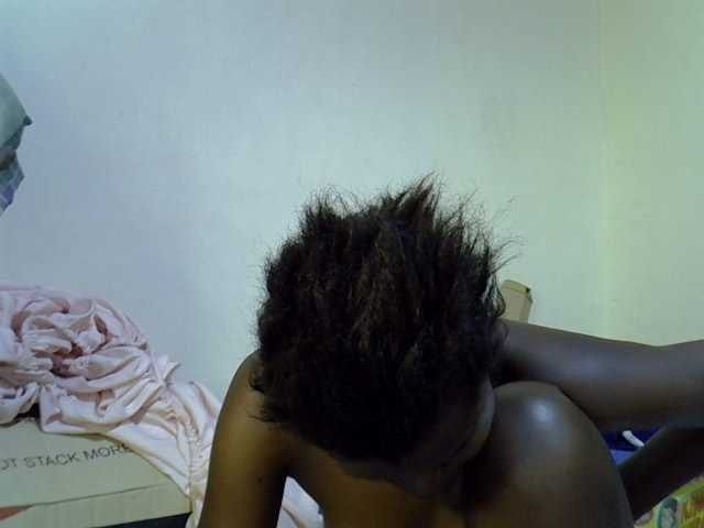 Cute-aliyah live cam on BongaCams