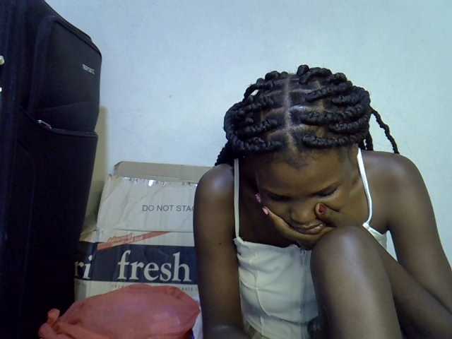 Cute-aliyah live cam on BongaCams