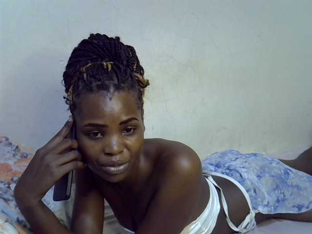 Cute-aliyah live cam on BongaCams