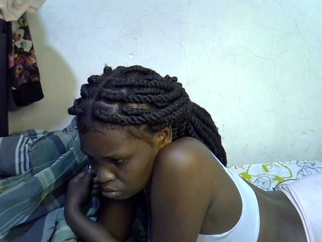 Cute-aliyah live cam on BongaCams