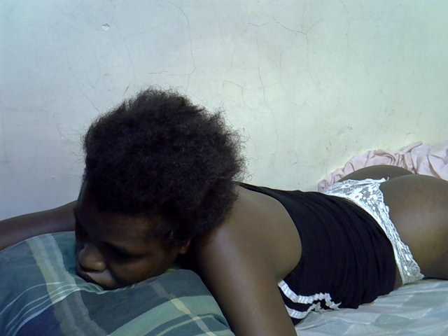 Cute-aliyah live cam on BongaCams
