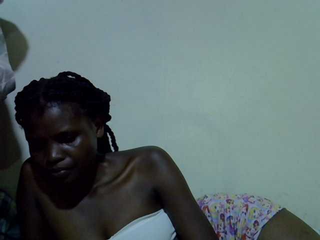 Cute-aliyah live cam on BongaCams