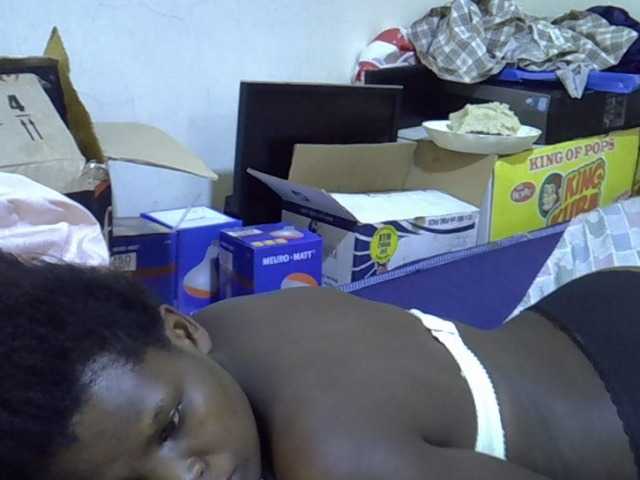 Cute-aliyah live cam on BongaCams