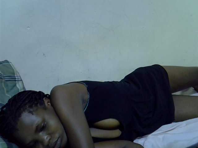 Cute-aliyah live cam on BongaCams
