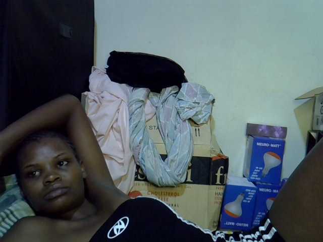 Cute-aliyah live cam on BongaCams