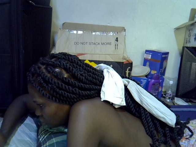 Cute-aliyah live webcam show