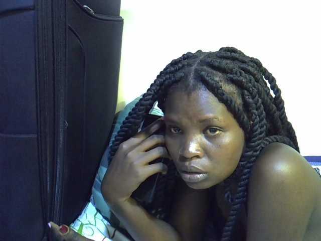 Cute-aliyah live cam on BongaCams