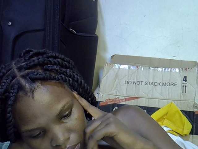 Cute-aliyah live cam on BongaCams