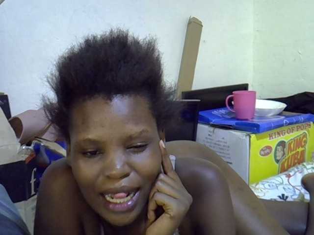 Cute-aliyah live cam on BongaCams