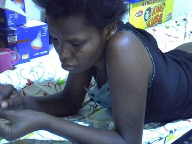 Cute-aliyah live cam on BongaCams