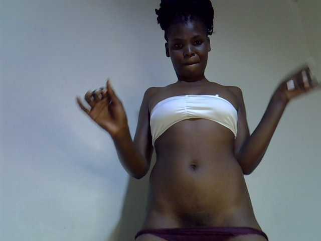 Cute-aliyah live cam on BongaCams