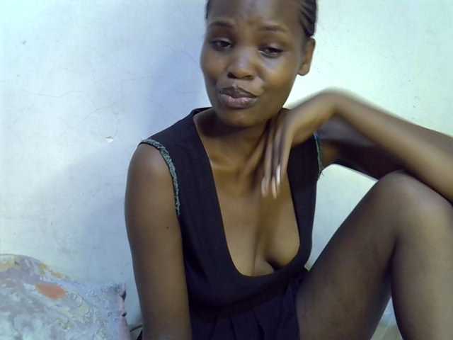 Cute-aliyah live cam on BongaCams