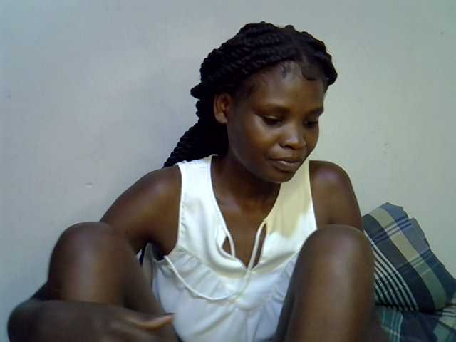 Cute-aliyah live cam on BongaCams