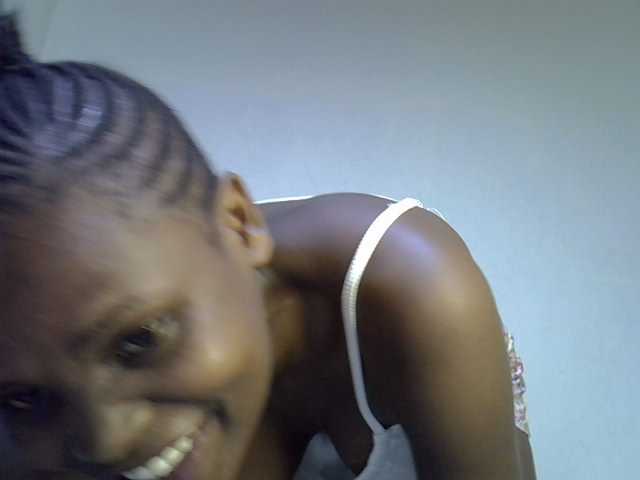 Cute-aliyah live cam on BongaCams