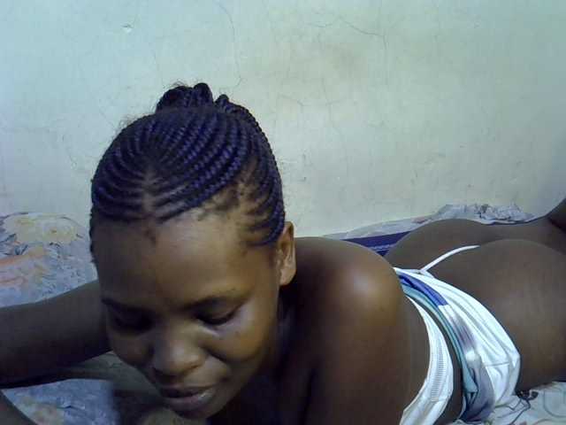 Cute-aliyah live cam on BongaCams