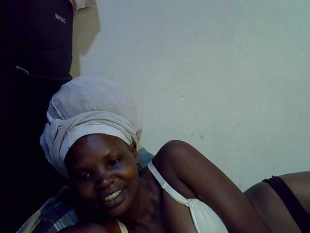 Cute-aliyah live cam on BongaCams
