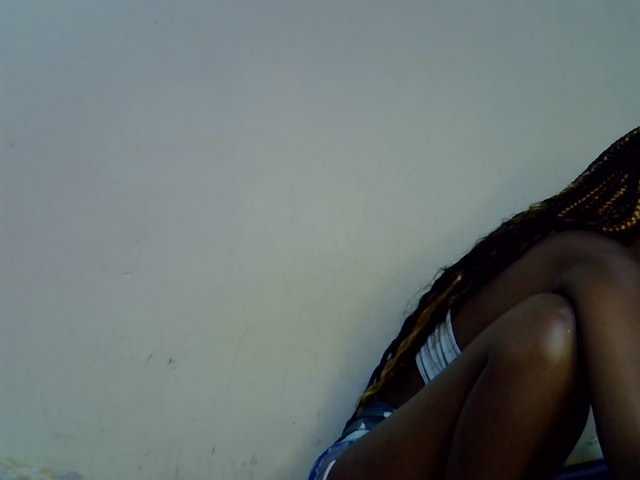 Cute-aliyah live cam on BongaCams