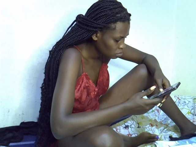Cute-aliyah live cam on BongaCams