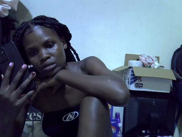 Cute-aliyah live cam on BongaCams