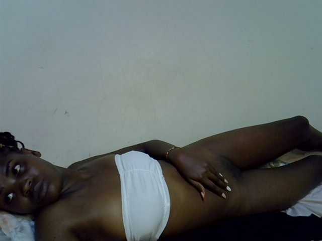 Cute-aliyah live cam on BongaCams