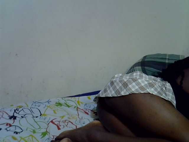 Cute-aliyah live cam on BongaCams