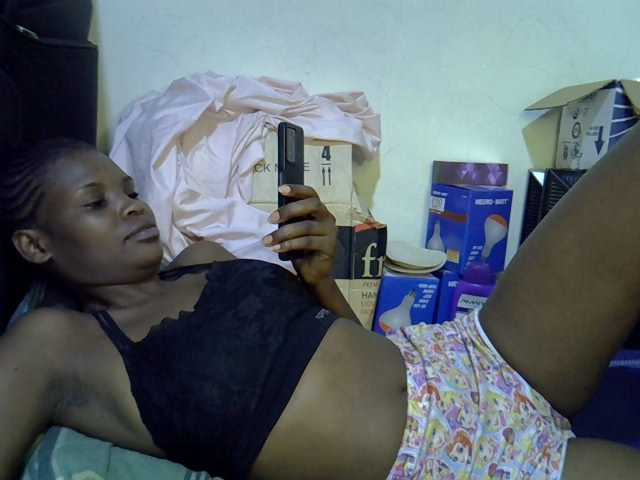 Cute-aliyah live webcam show