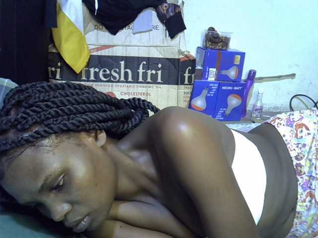 Cute-aliyah live cam on BongaCams