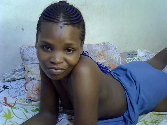 Cute-aliyah live cam on BongaCams