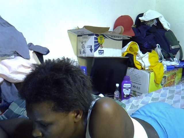 Cute-aliyah live cam on BongaCams