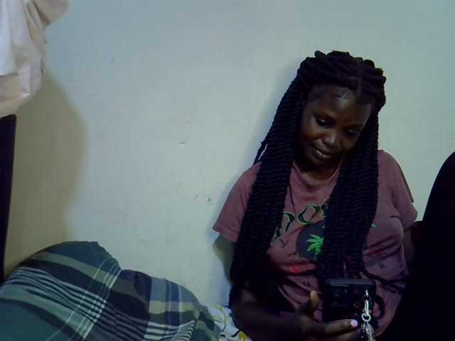 Cute-aliyah live cam on BongaCams