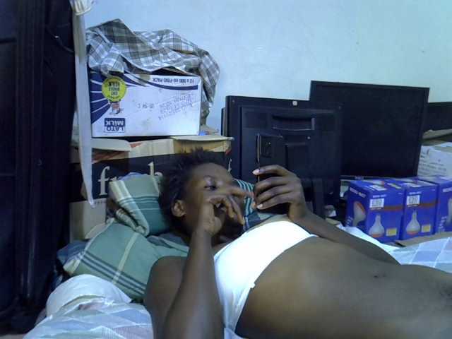 Cute-aliyah live cam on BongaCams