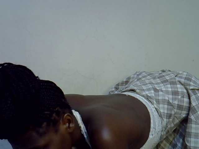 Cute-aliyah live cam on BongaCams