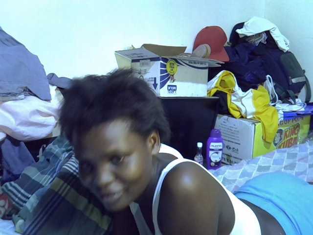 Cute-aliyah live cam on BongaCams