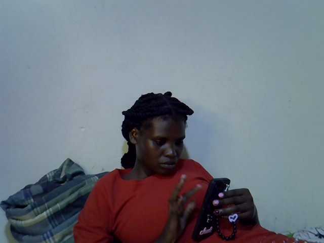 Cute-aliyah live cam on BongaCams