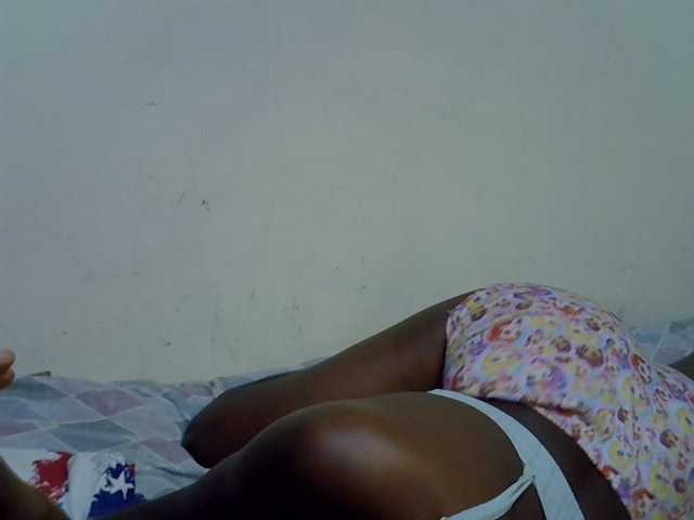 Cute-aliyah live cam on BongaCams