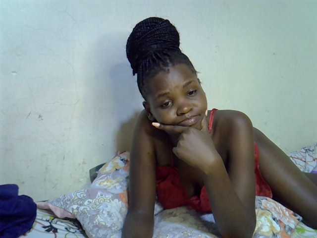 Cute-aliyah live cam on BongaCams