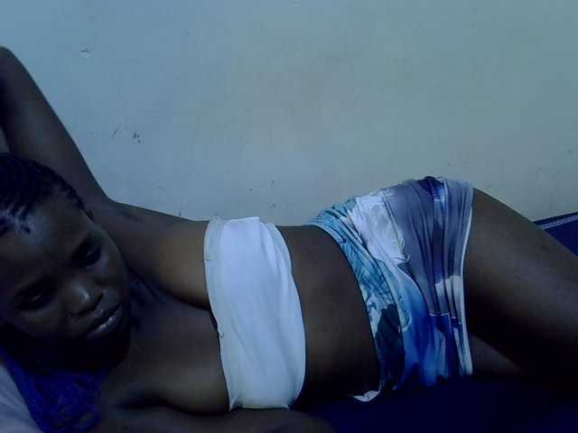 Cute-aliyah live cam on BongaCams