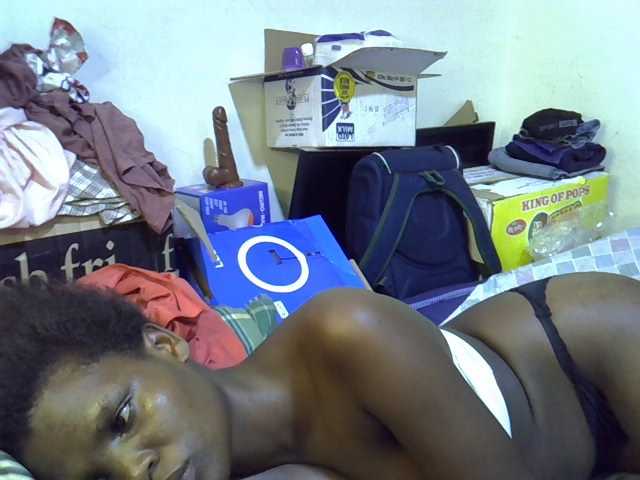 Cute-aliyah live cam on BongaCams
