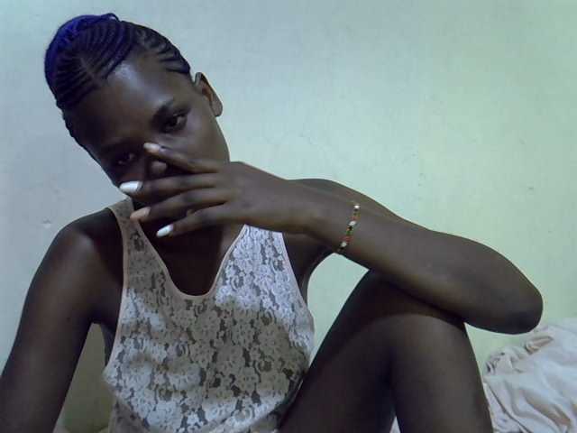 Cute-aliyah live cam on BongaCams