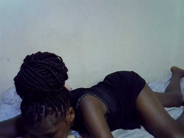 Cute-aliyah live cam on BongaCams